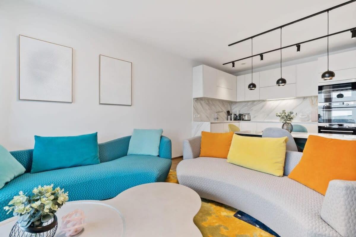 Stylish And Luxurious With Pool & Gym Apartamento
